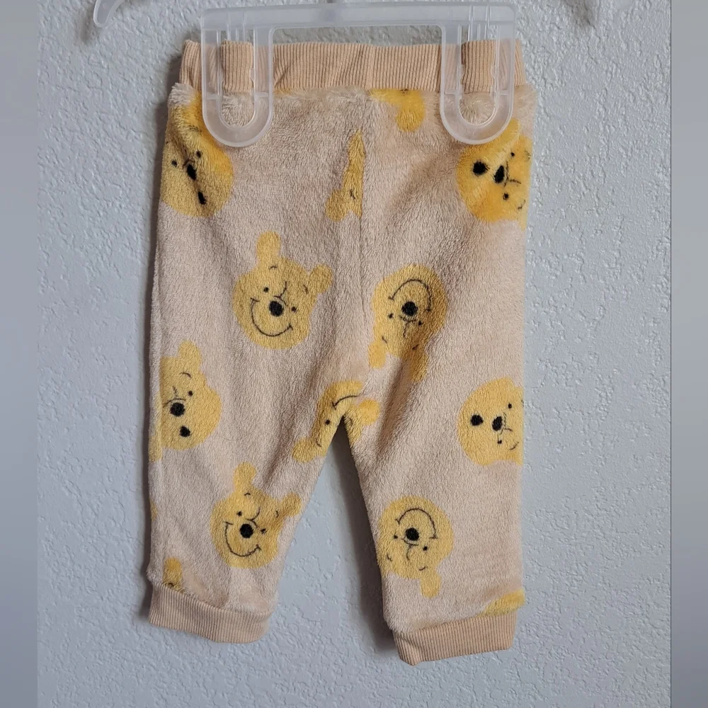 Disney Winnie The Pooh Fuzzy Soft Sweater And Pants Matching Set Size 6M